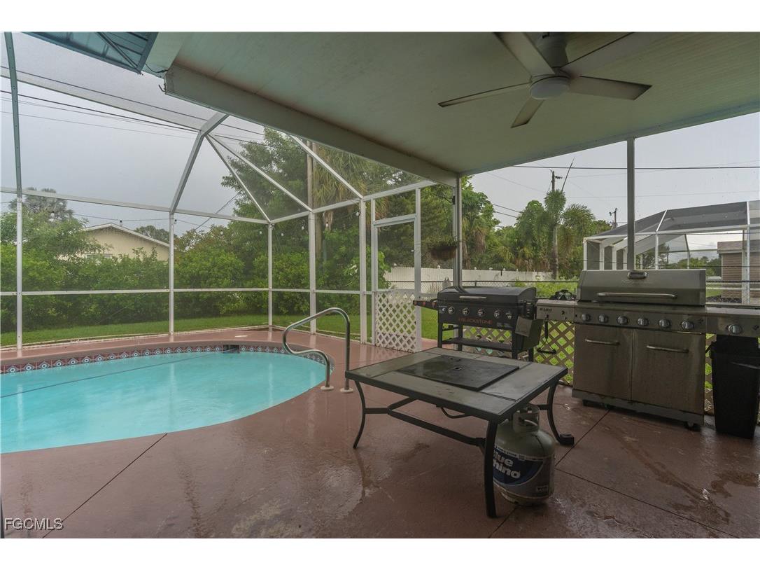 1008 SE 25th Terrace Cape Coral FL 33904 2025005238 image31