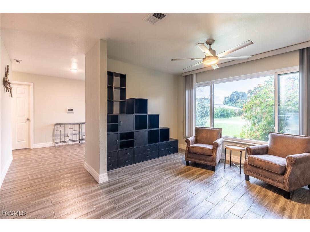 1008 SE 25th Terrace Cape Coral FL 33904 2025005238 image7