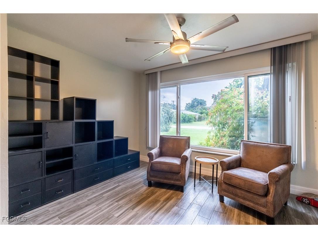 1008 SE 25th Terrace Cape Coral FL 33904 2025005238 image8