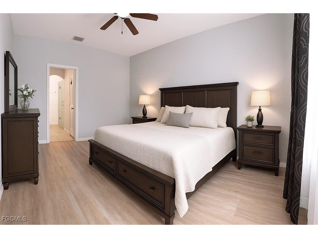 1008 SW 36th Street Cape Coral FL 33914 2025015193 image11