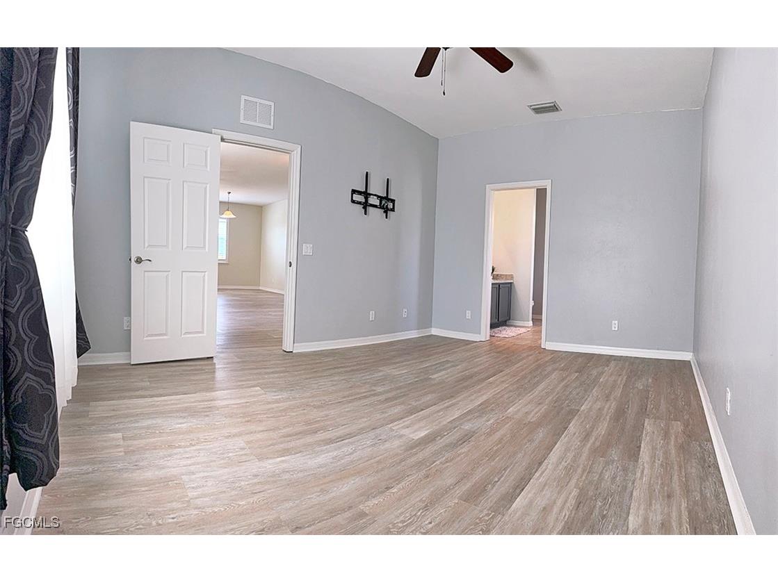 1008 SW 36th Street Cape Coral FL 33914 2025015193 image13