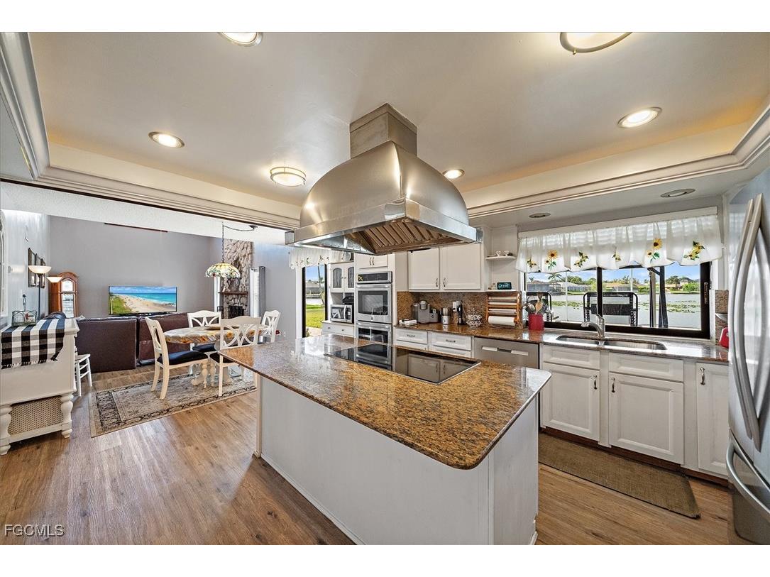 1008 SW 4th Place Cape Coral FL 33991 2025015920 image26