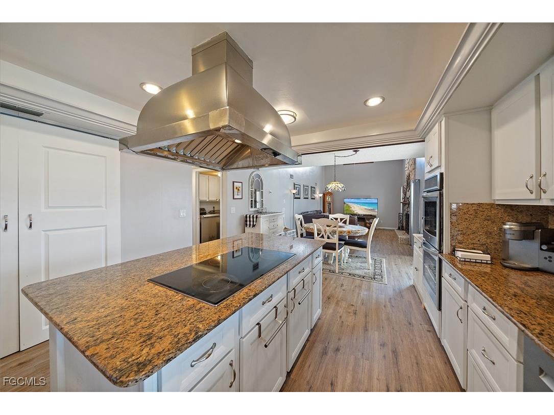 1008 SW 4th Place Cape Coral FL 33991 2025015920 image27