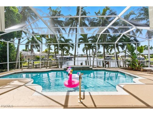 1008 SW 56th Street Cape Coral FL 33914 2025012648 image1
