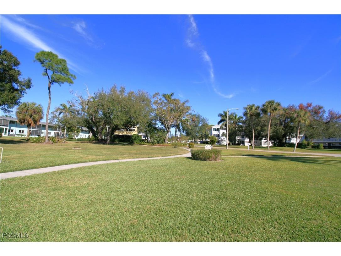 1008 Tropic Terrace North Fort Myers FL 33903 2025019067 image35