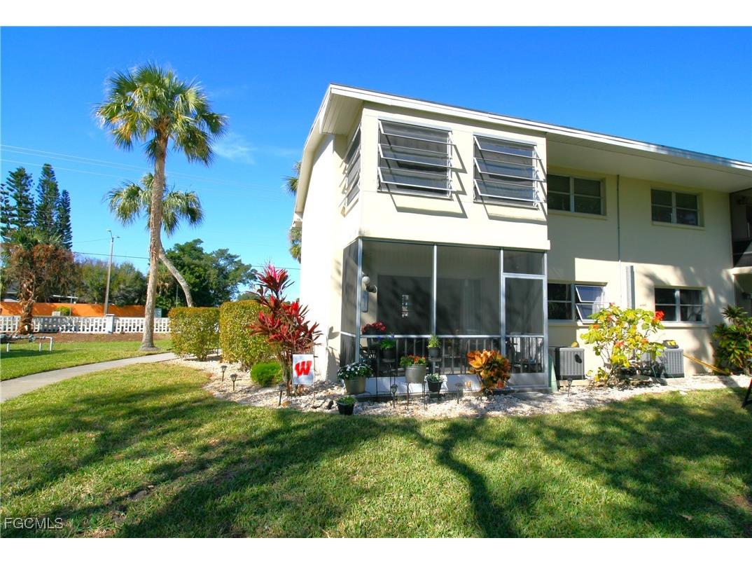 1008 Tropic Terrace North Fort Myers FL 33903 2025019067 image4