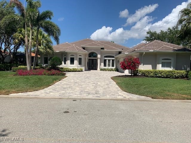 10080 Magnolia Bend Estero FL 34135 225008528 image1