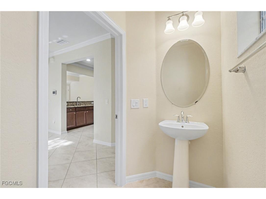 10080 Via Colomba Circle Fort Myers FL 33966 2025024839 image21