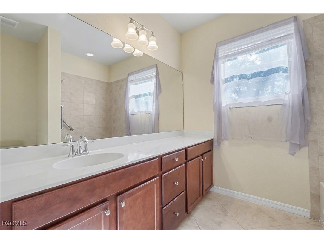 10080 Via Colomba Circle Fort Myers FL 33966 2025024839 image22
