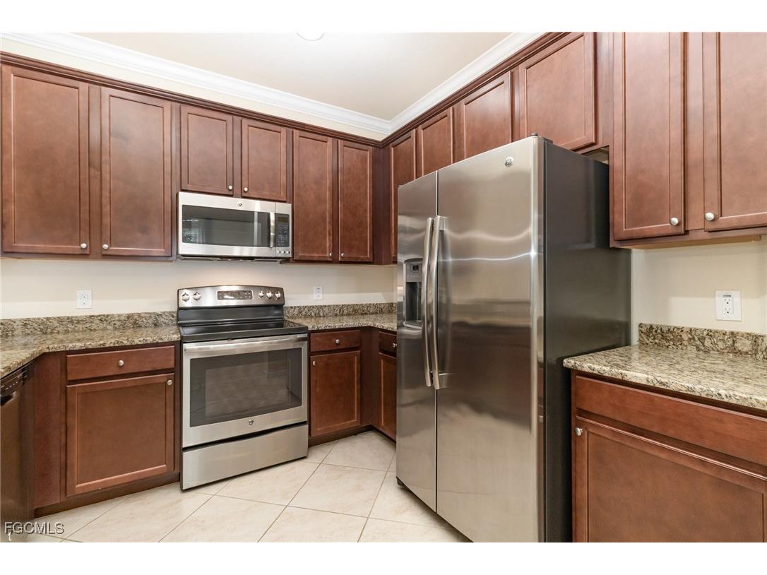 10080 Via Colomba Circle Fort Myers FL 33966 2025024839 image3