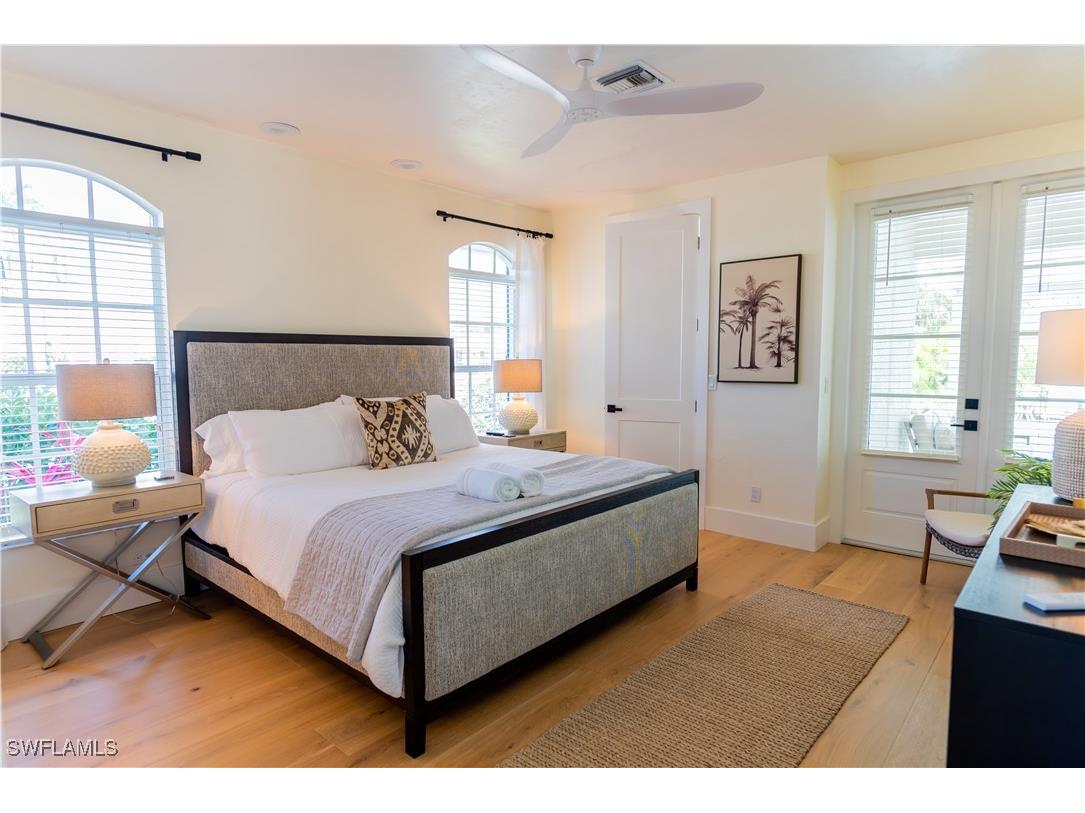 10082 Vanderbilt Drive Naples FL 34108 226002427 image21