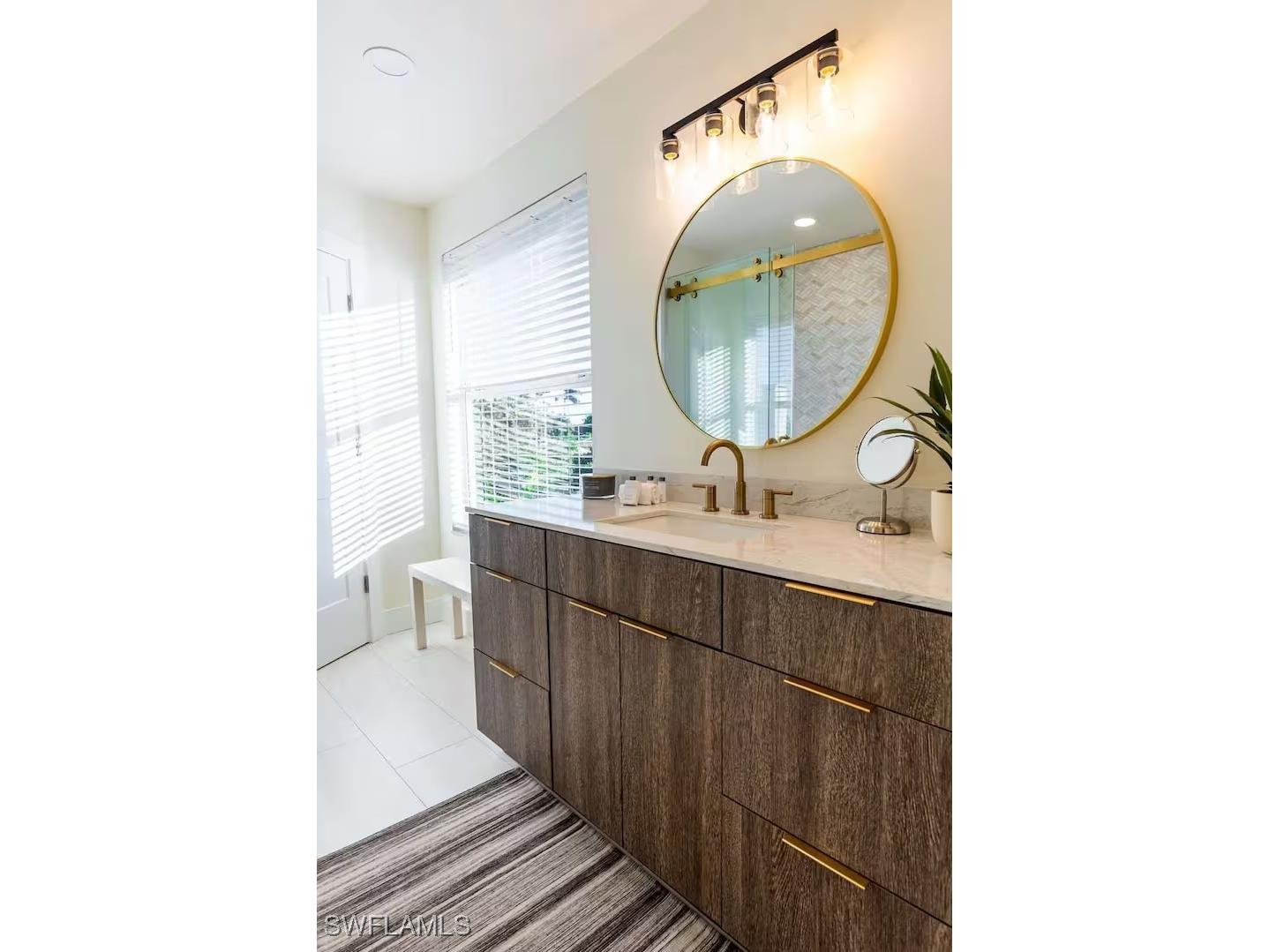 10082 Vanderbilt Drive Naples FL 34108 226002427 image34