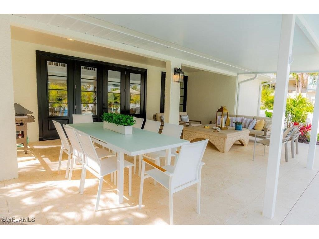 10082 Vanderbilt Drive Naples FL 34108 226002427 image39