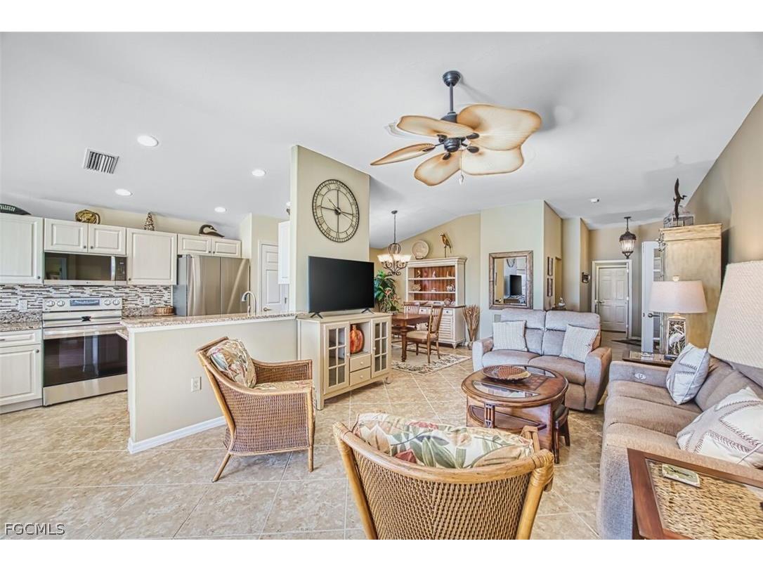 10089 Oakhurst Way Fort Myers FL 33913 2026003579 image16