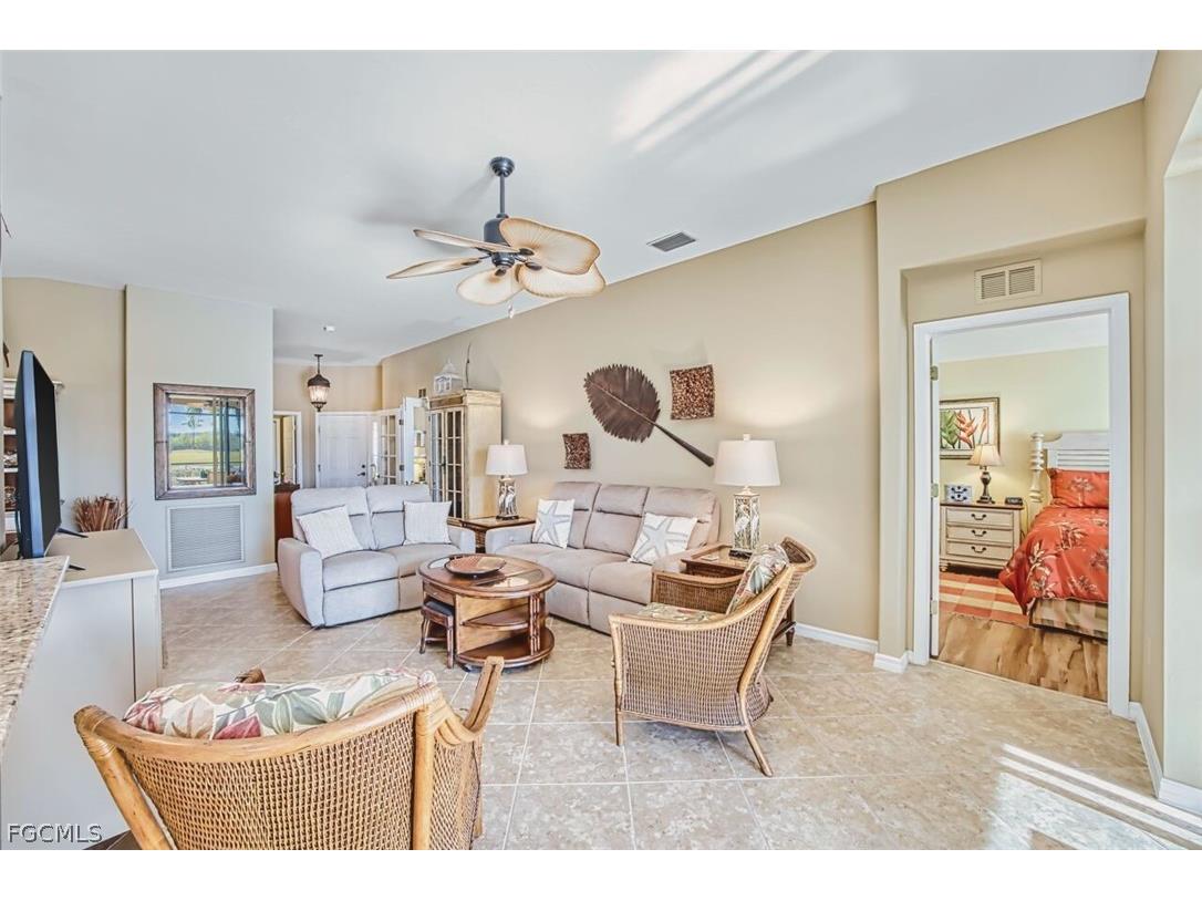 10089 Oakhurst Way Fort Myers FL 33913 2026003579 image23