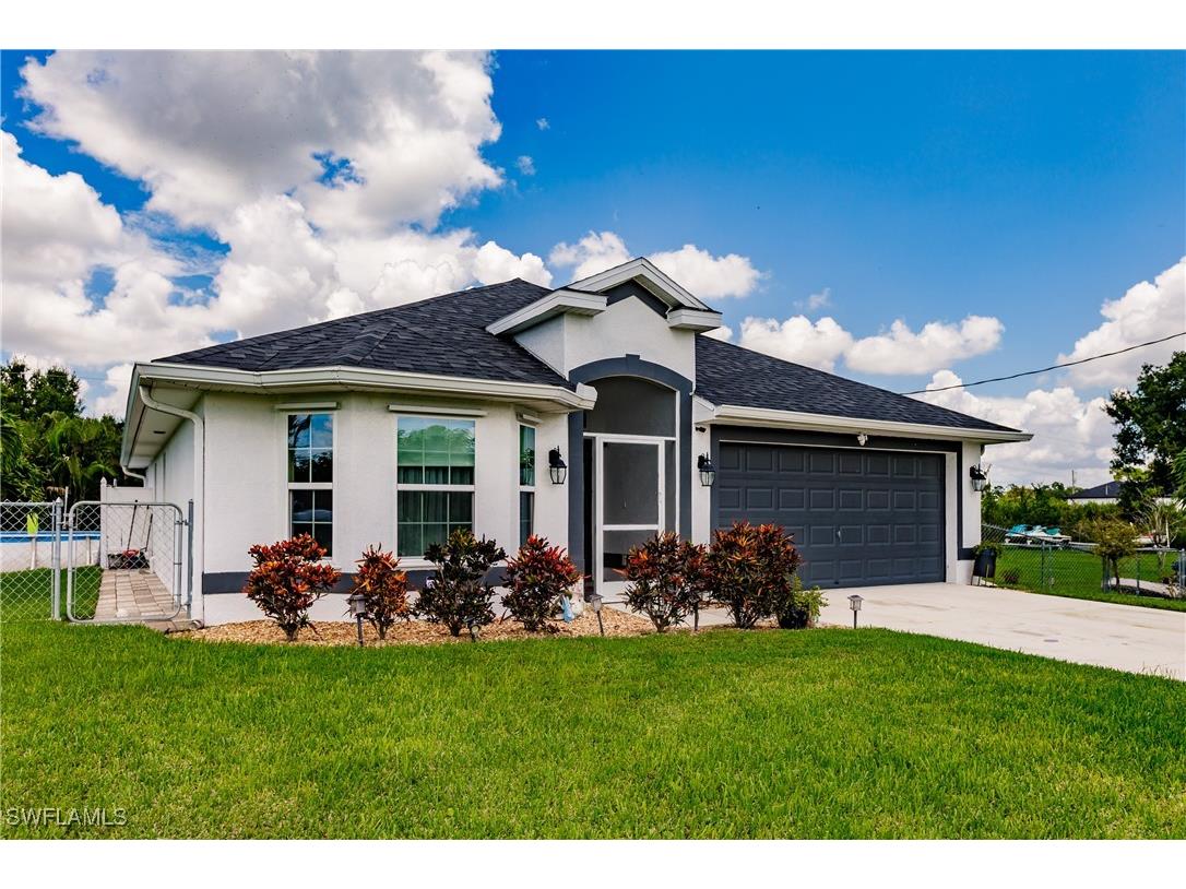 1009 Agnes Avenue Lehigh Acres FL 33971 224058032 image1