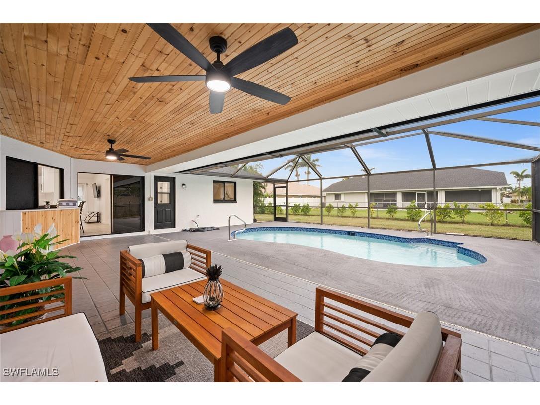 1009 El Dorado Parkway W Cape Coral FL 33914 224097714 image1