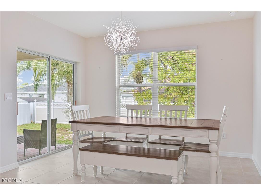 1009 Jacaranda Parkway E Cape Coral FL 33909 2026012013 image6