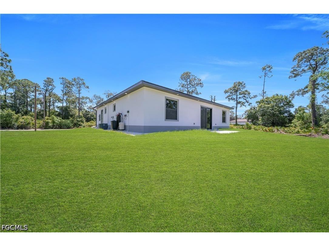 1009 Moore Avenue Lehigh Acres FL 33972 2026018350 image31