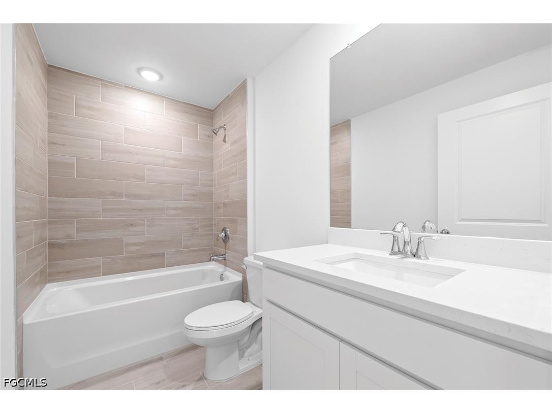 1009 NE 15th Street Cape Coral FL 33909 2026018953 image13