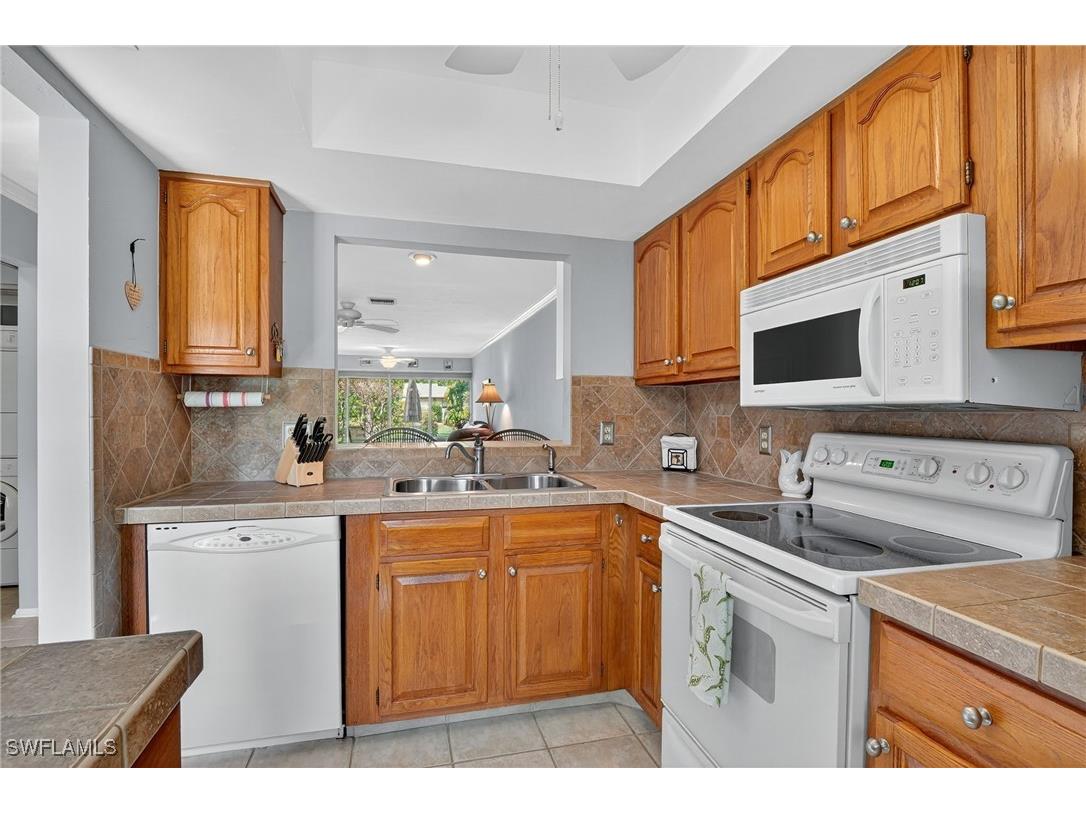 1009 Pine Isle Lane S #1009 Naples FL 34112 225078164 image16