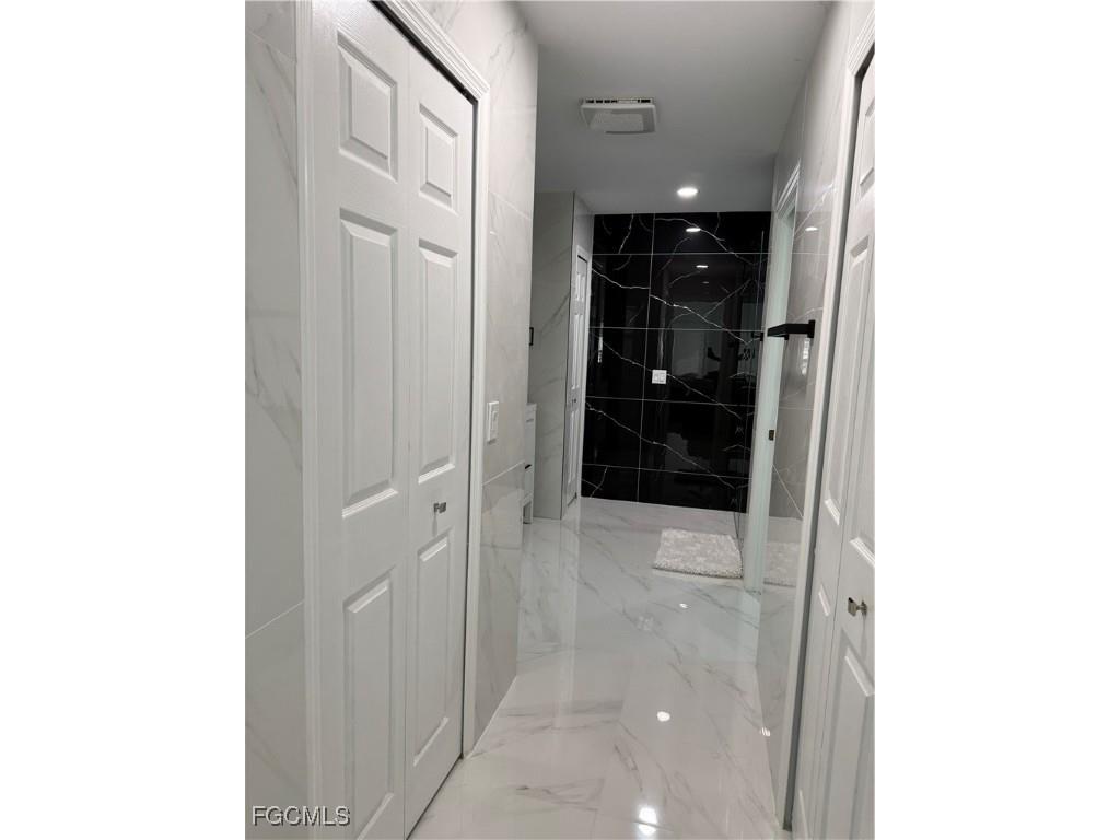 1009 SE 5th Avenue Cape Coral FL 33990 2025006831 image11