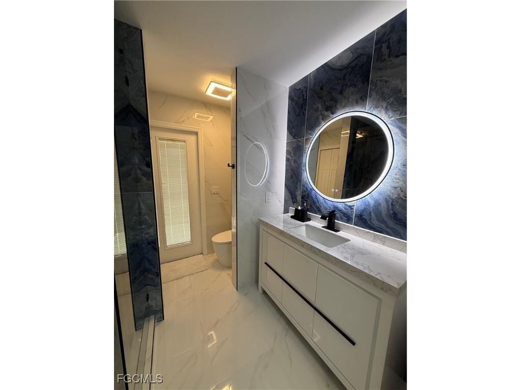 1009 SE 5th Avenue Cape Coral FL 33990 2025006831 image9