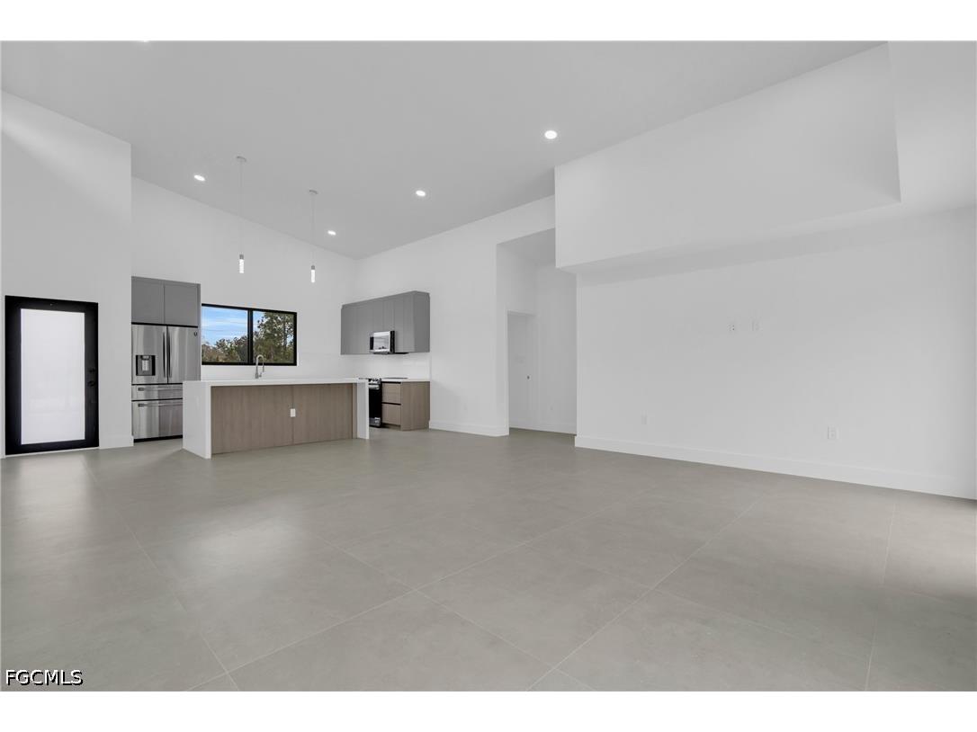 1009 State Avenue Lehigh Acres FL 33972 2026020818 image16