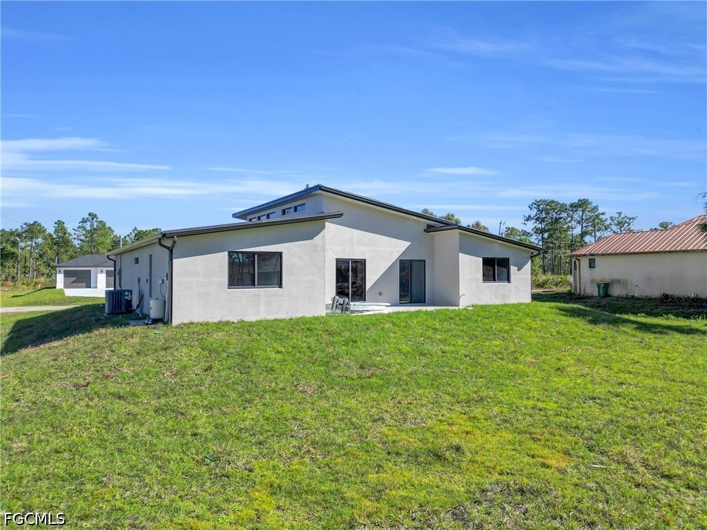 1009 State Avenue Lehigh Acres FL 33972 2026020818 image4
