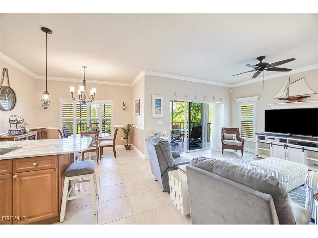 10090 Lake Cove Drive #101 Fort Myers FL 33908 2025015124 image7