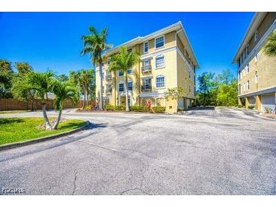 10090 Lake Cove Drive #101 Fort Myers FL 33908 2025019820 image4
