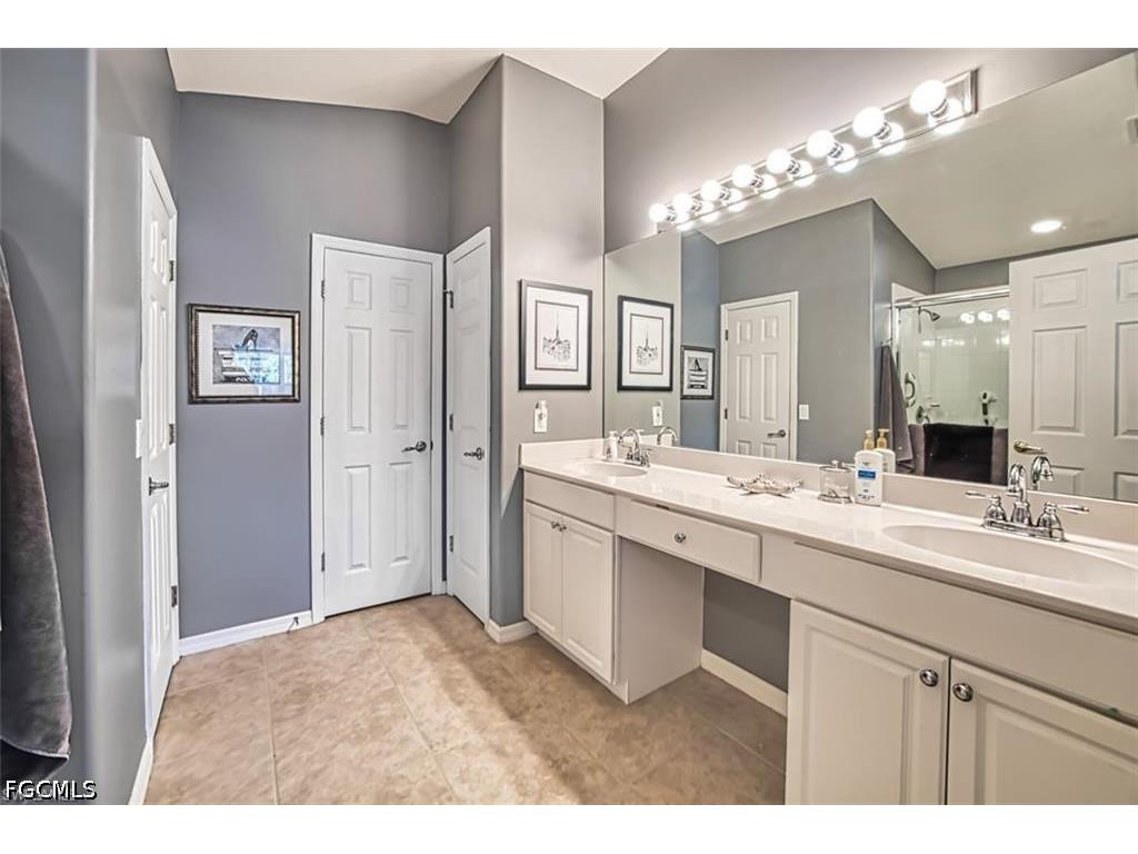 10092 Oakhurst Way Fort Myers FL 33913 2026016791 image17