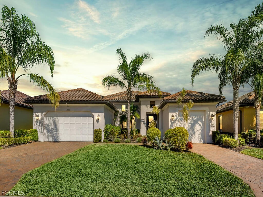 10093 Avalon Lake Circle Fort Myers FL 33913 2026009853 image1