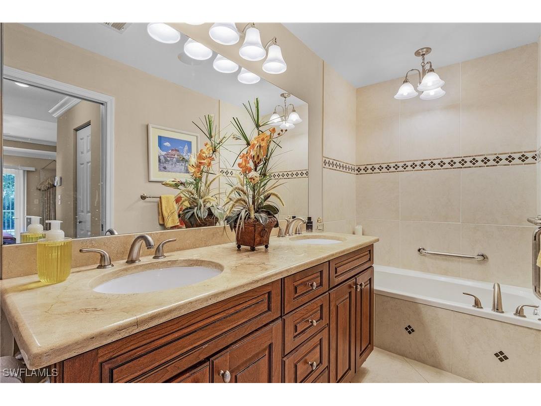 10094 Boca Circle Naples FL 34109 225025080 image12