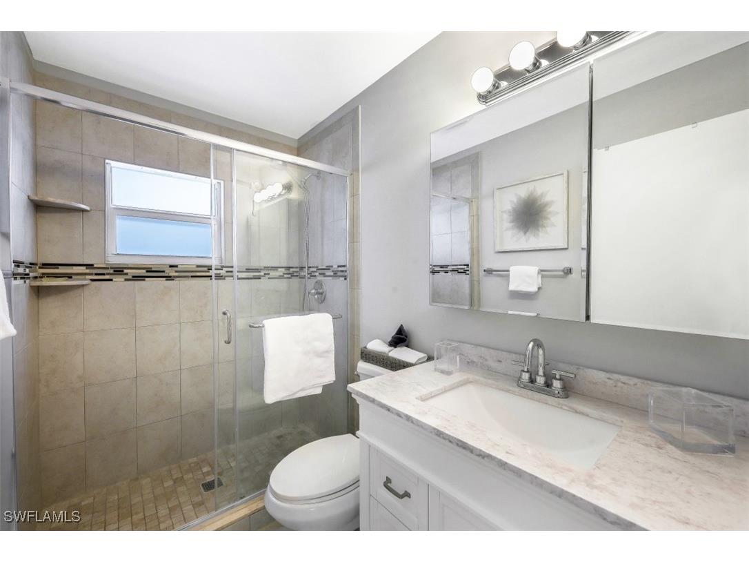 10095 7th Street N #1 2 3 Naples FL 34108 225072786 image12