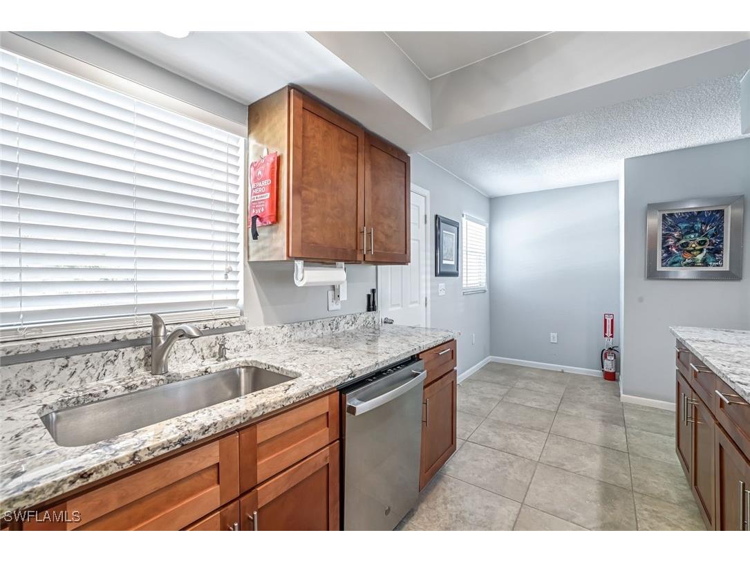 10095 7th Street N #1 2 3 Naples FL 34108 225072786 image23