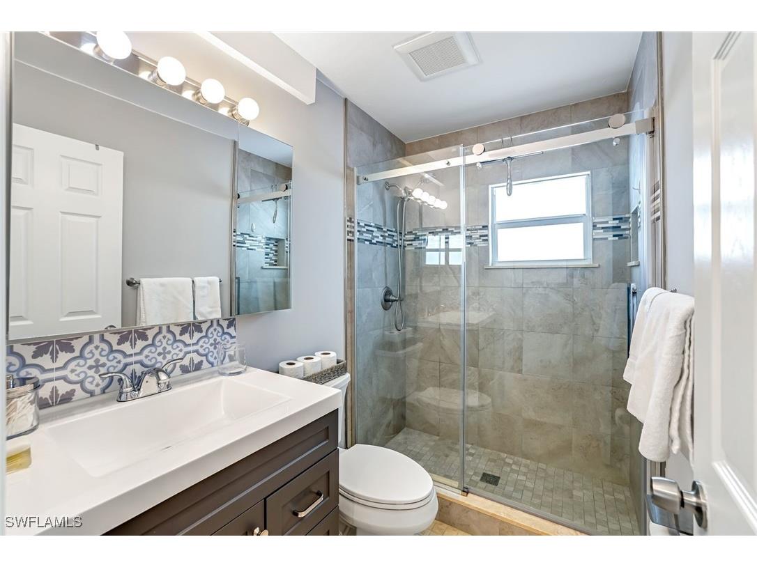 10095 7th Street N #1 2 3 Naples FL 34108 225072786 image25