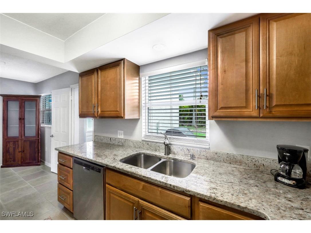 10095 7th Street N #1 2 3 Naples FL 34108 225072786 image6