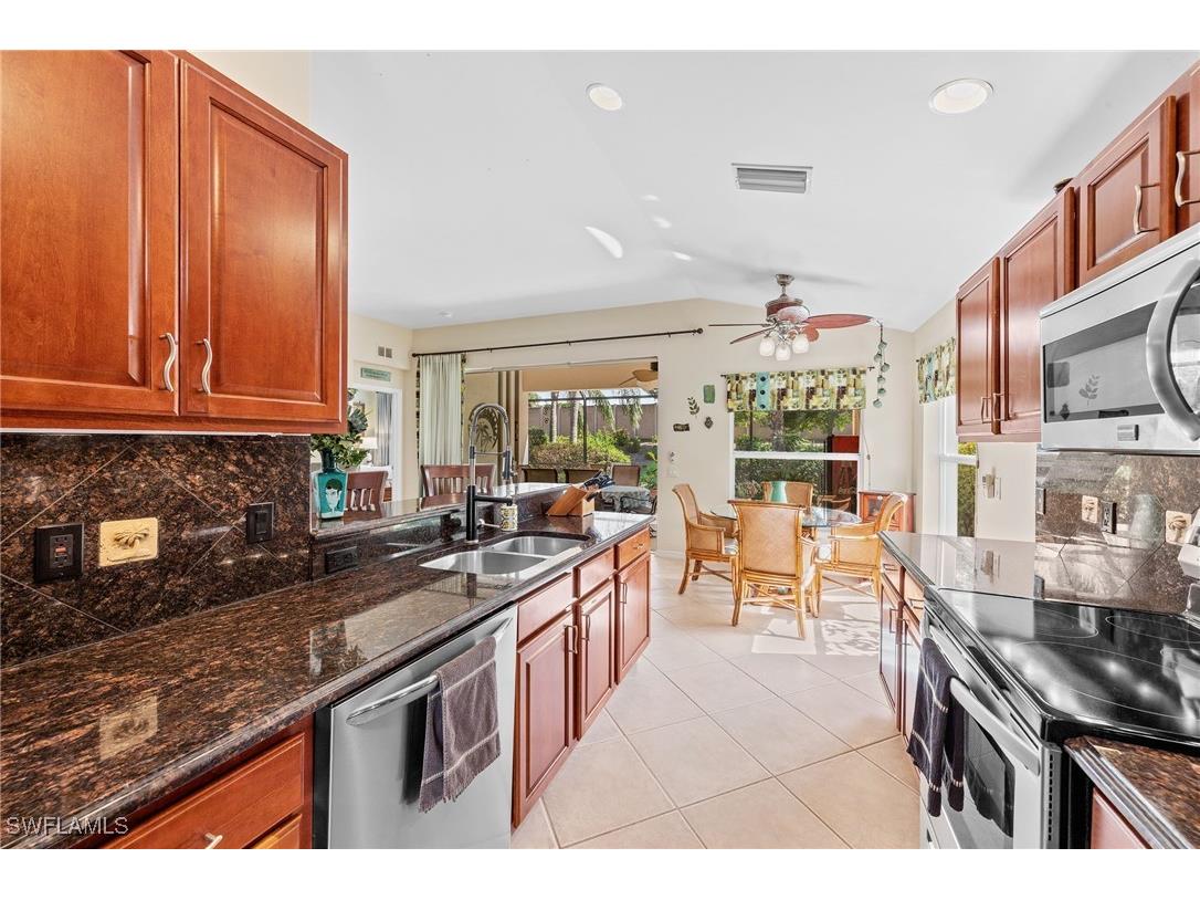 10097 Colonial Country Club Boulevard Fort Myers FL 33913 225078446 image25