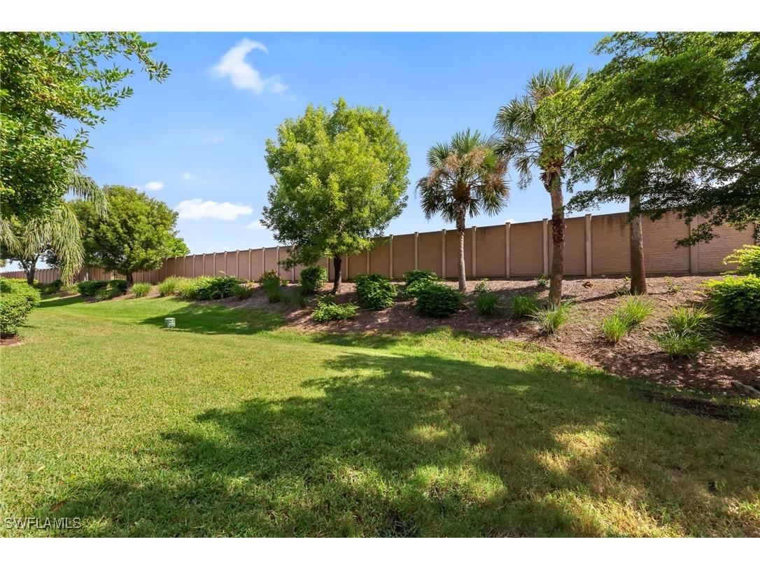 10097 Colonial Country Club Boulevard Fort Myers FL 33913 225078446 image46