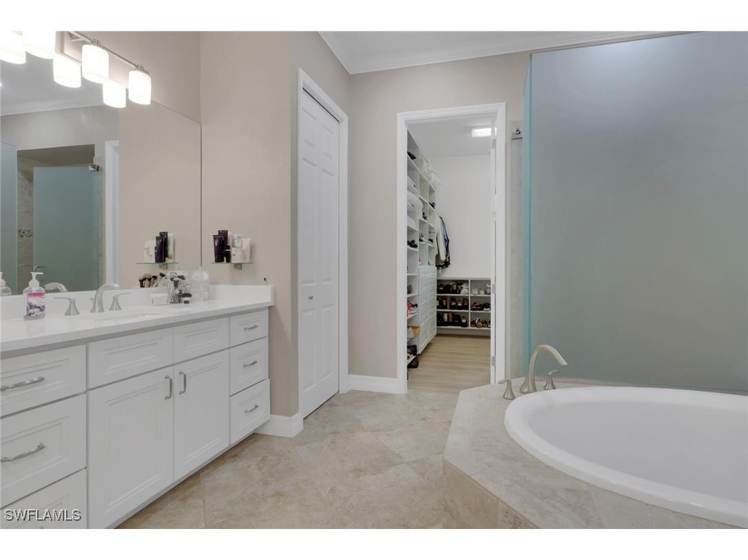 10099 Biscayne Bay Lane Naples FL 34120 225082658 image18