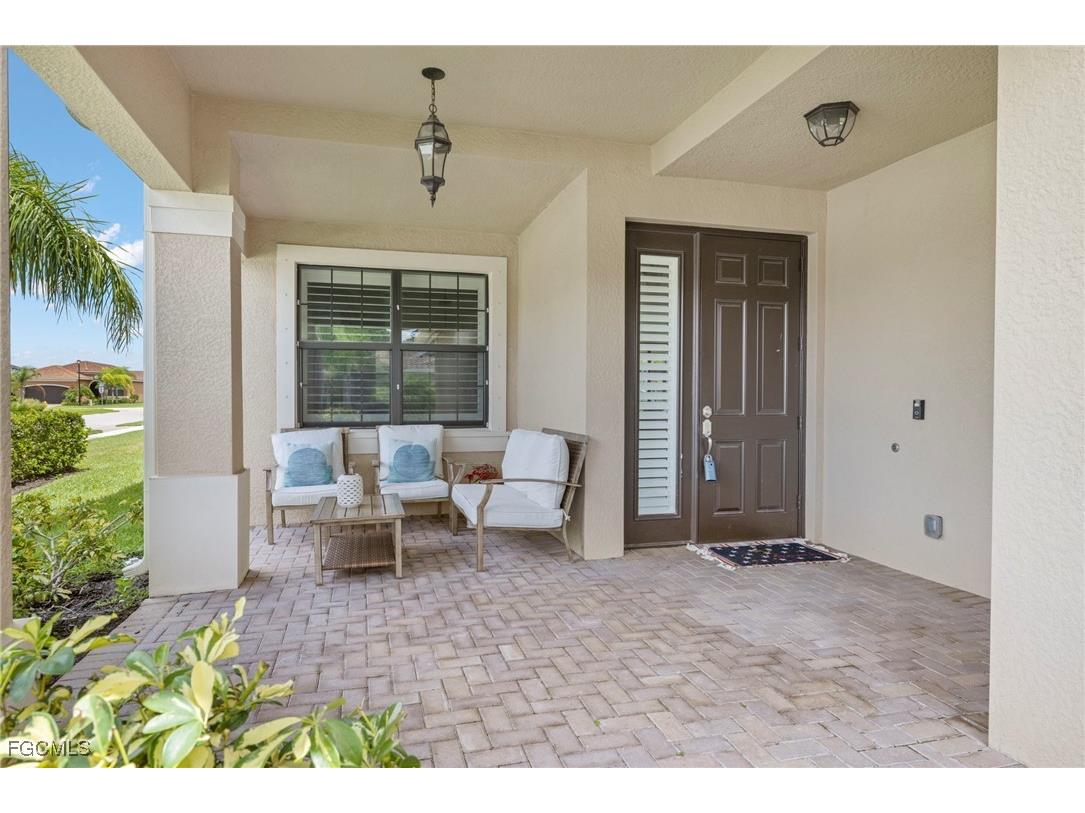 10099 Windy Pointe Court Fort Myers FL 33913 2025019224 image2