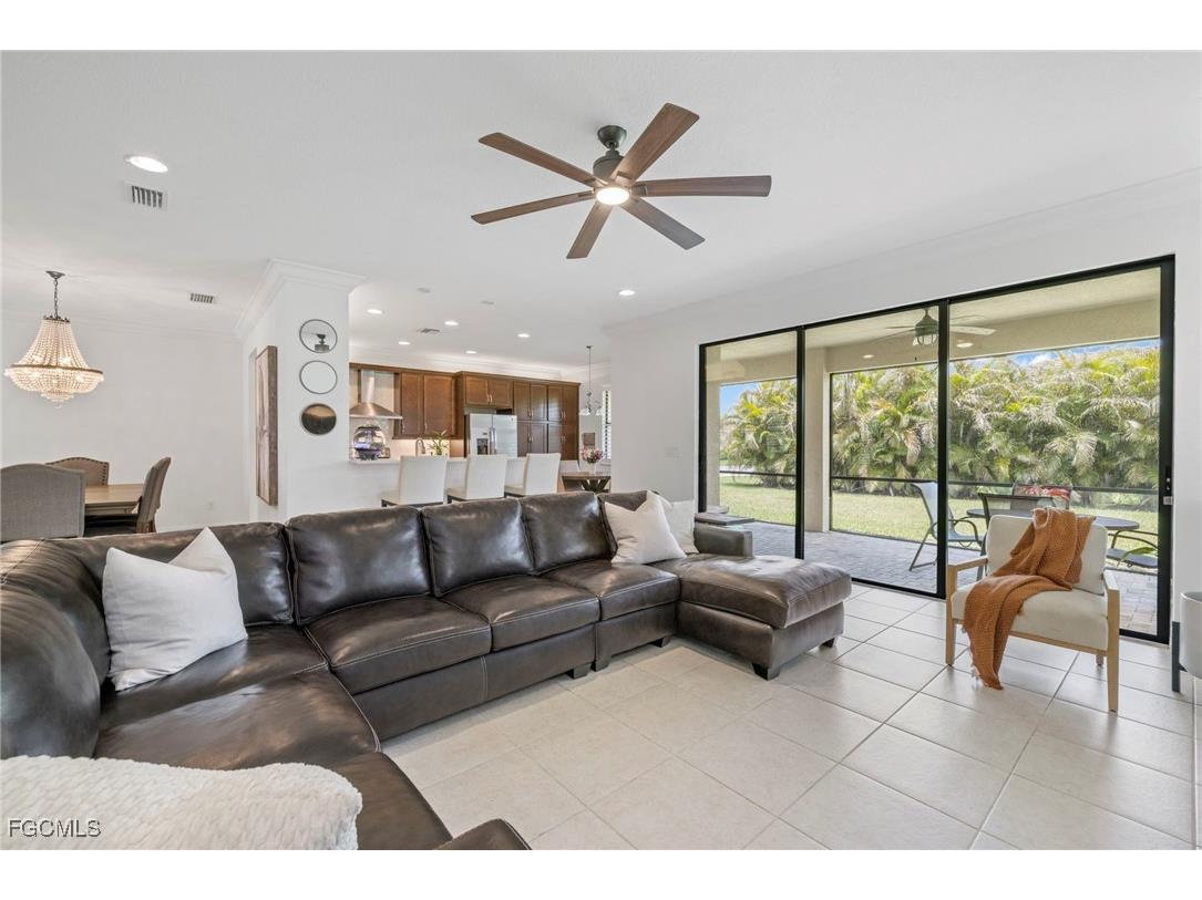 10099 Windy Pointe Court Fort Myers FL 33913 2025019224 image5
