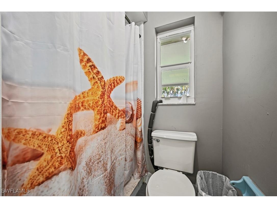 101-105 Saint Andrews Boulevard Naples FL 34113 225070961 image12