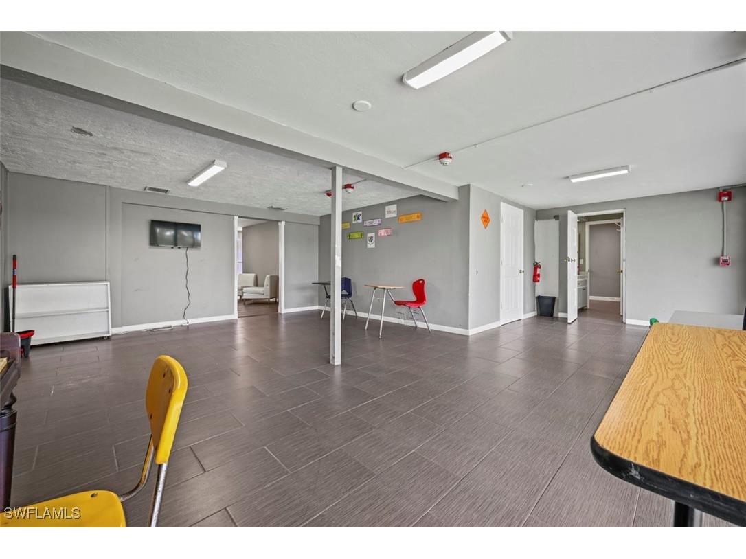 101-105 Saint Andrews Boulevard Naples FL 34113 225070961 image15