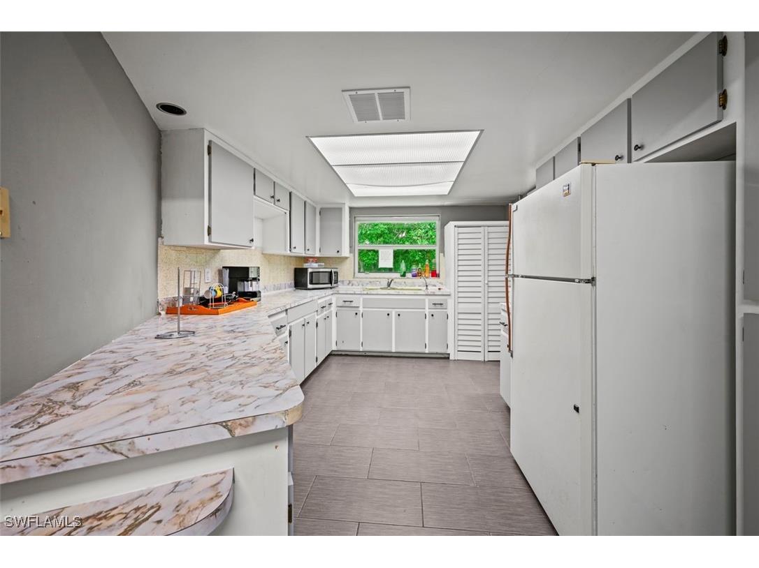 101-105 Saint Andrews Boulevard Naples FL 34113 225070961 image9