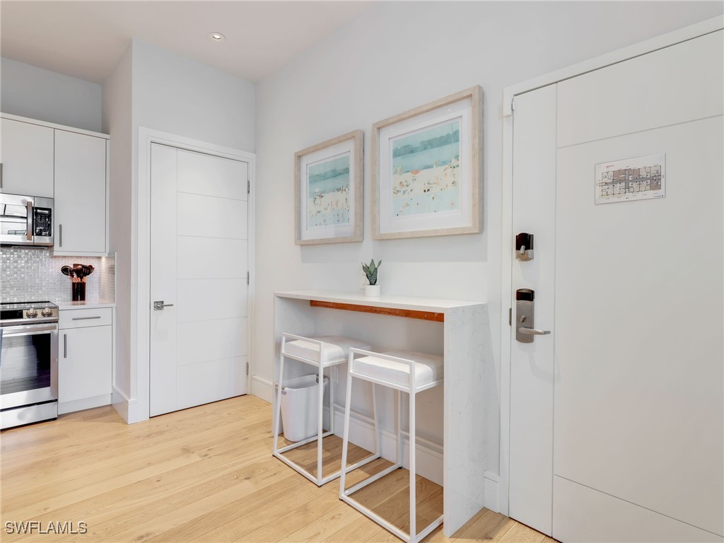 101 8th Street S #201 Naples FL 34102 226005375 image13