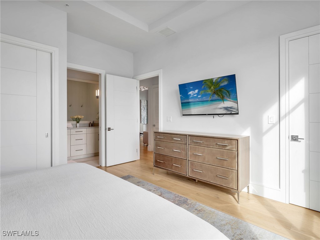 101 8th Street S #201 Naples FL 34102 226005375 image15