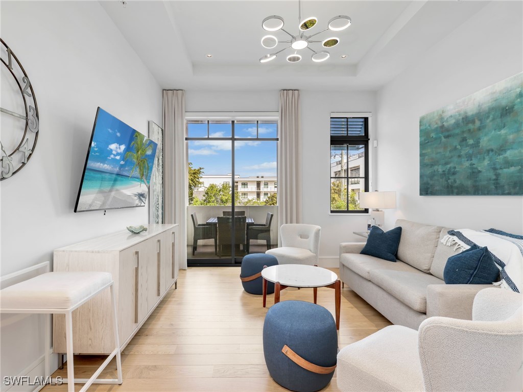 101 8th Street S #201 Naples FL 34102 226005375 image6