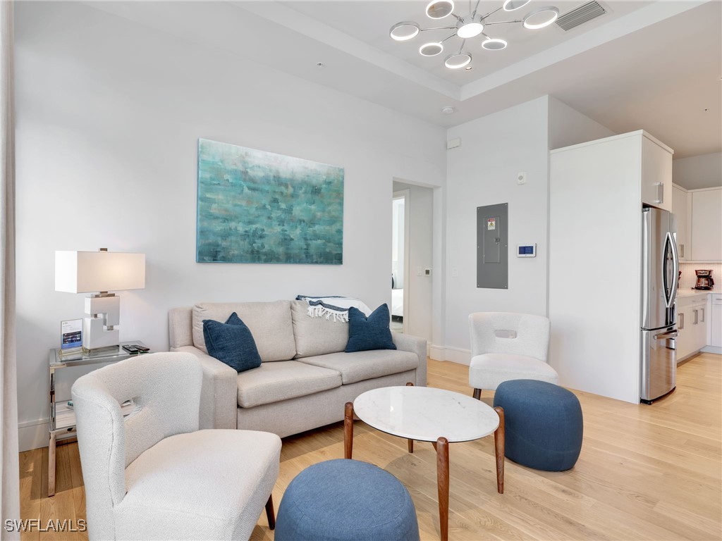 101 8th Street S #201 Naples FL 34102 226005375 image8